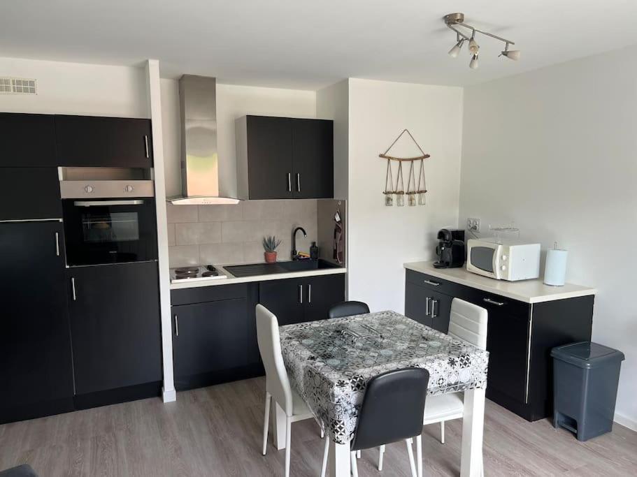 Appartement Flat à Cransac Extérieur photo
